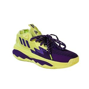 Adidas Dame Size 5.5 Unisex-New never used